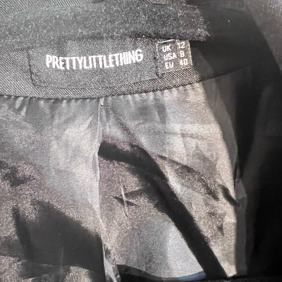 BLACK BLOUSE // PRETTY LITTLE THING // corset type // Medium 🖤 US 8 - Picture 4 of 8